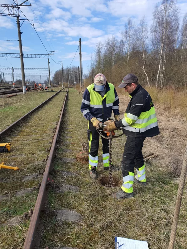 Urbšanas darbi dzelzceļa tīkla modernizācijas ietvaros.